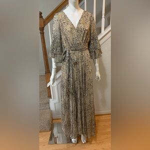 Une Ame Boohoo Elegant Patterned Maxi Dress with waist strap Size Medium